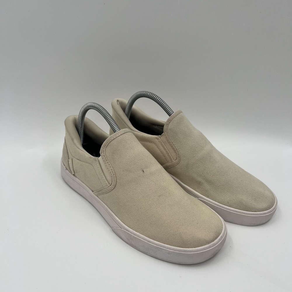 Kizik Venice Slip On Shoes Womens 9 Mens 7.5 Beige Casual Sneakers Hands Free